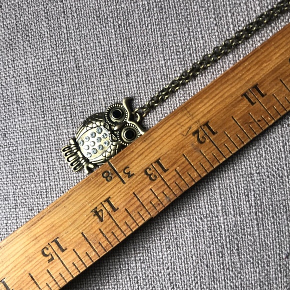 OWL NECKLACE - Picture 3 of 4